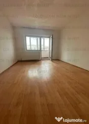 Apartament decomandat, 2 camere, spatios, zona Centrul Civic! 