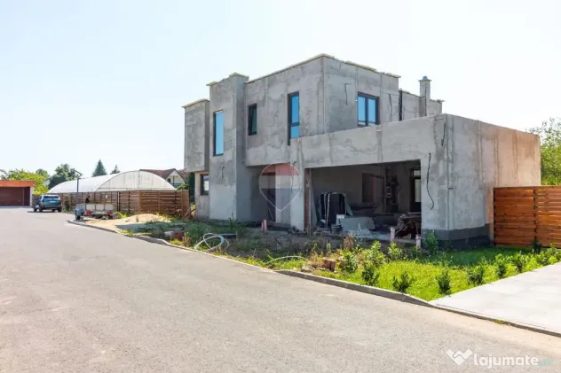 Casă Semifinisată în Corbeanca | Aleea Paradisul Florilor