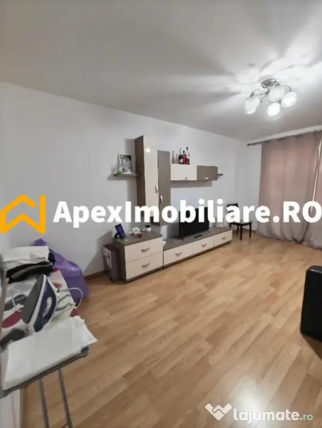 Apartament 3 camere de inchiriat Pantelimon București | Ape