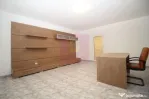 Apartament cu 3 camere de vânzare Decebal adiacent