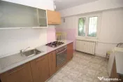 Apartament cu 3 camere de vânzare Decebal adiacent 