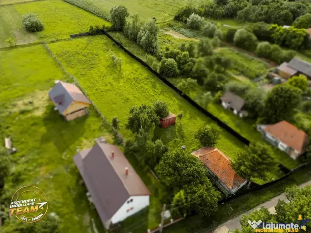 Refugiu autentic in Marcusa, 2.619 mp casa traditionala, 24