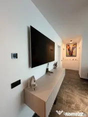 Apartament 3 camere semidecomandat 66.2 mp, Zona Vivo, Flore 