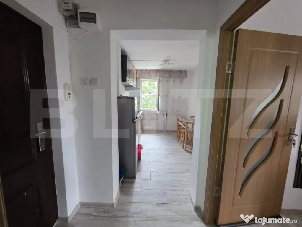 Apartament 2 camere de inchiriat ,zona Vest