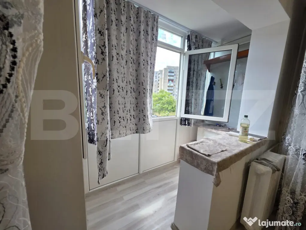 Apartament 2 camere de inchiriat ,zona Vest