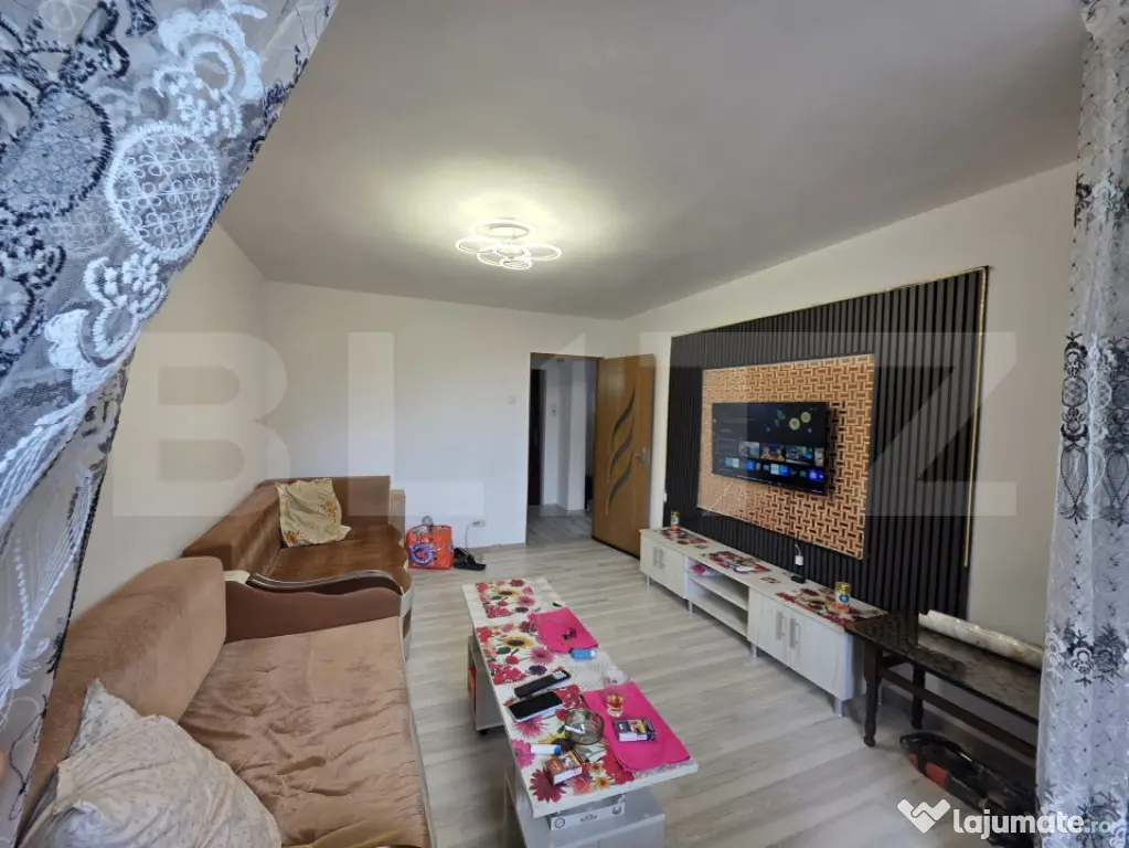 Apartament 2 camere de inchiriat ,zona Vest