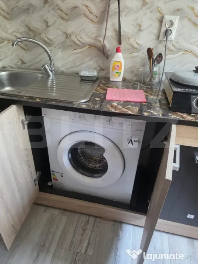 Apartament 2 camere de inchiriat ,zona Vest