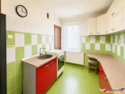 Decomandat, 2 camere, etaj 2, parcare, garaj, Tudor, aria Sc 