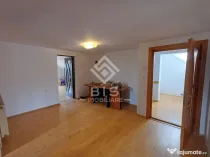 Apartament 3 camere, etaj 3 zona NORD
