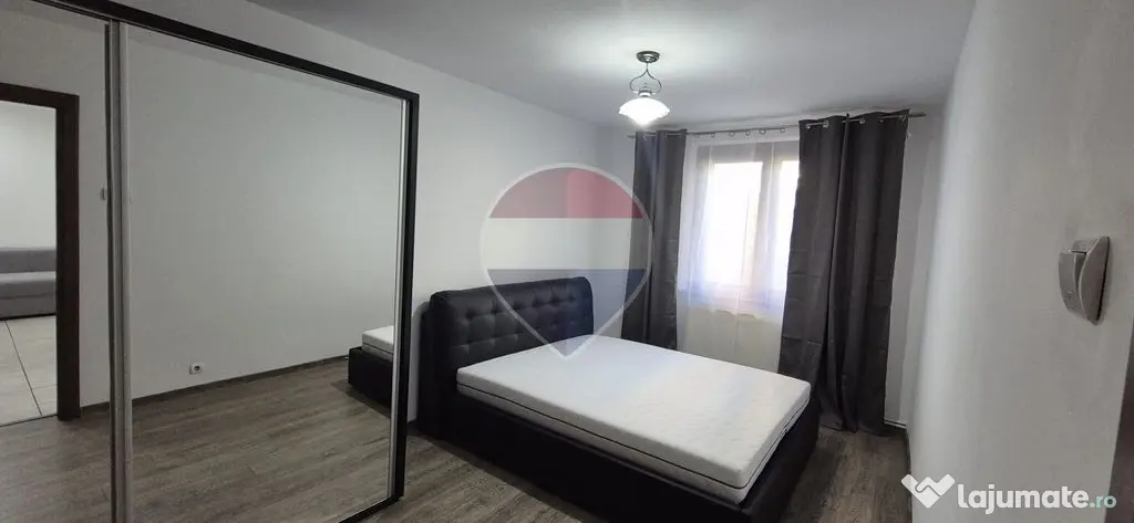 Garsonieră modernă de închiriat | Central Piatra-Neamț