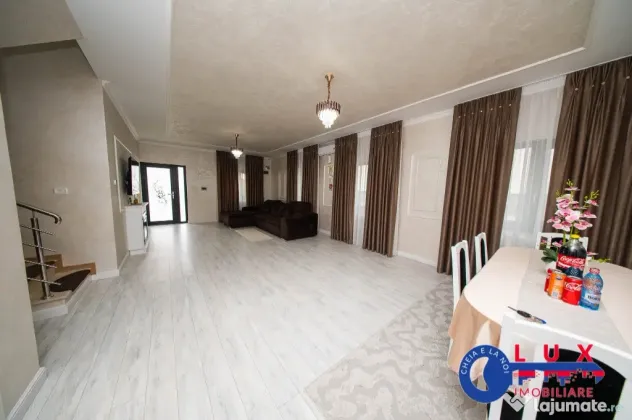 ID 6455 EXCLUSIVITATE-Vila de tip P+E - Zona 9 Mai