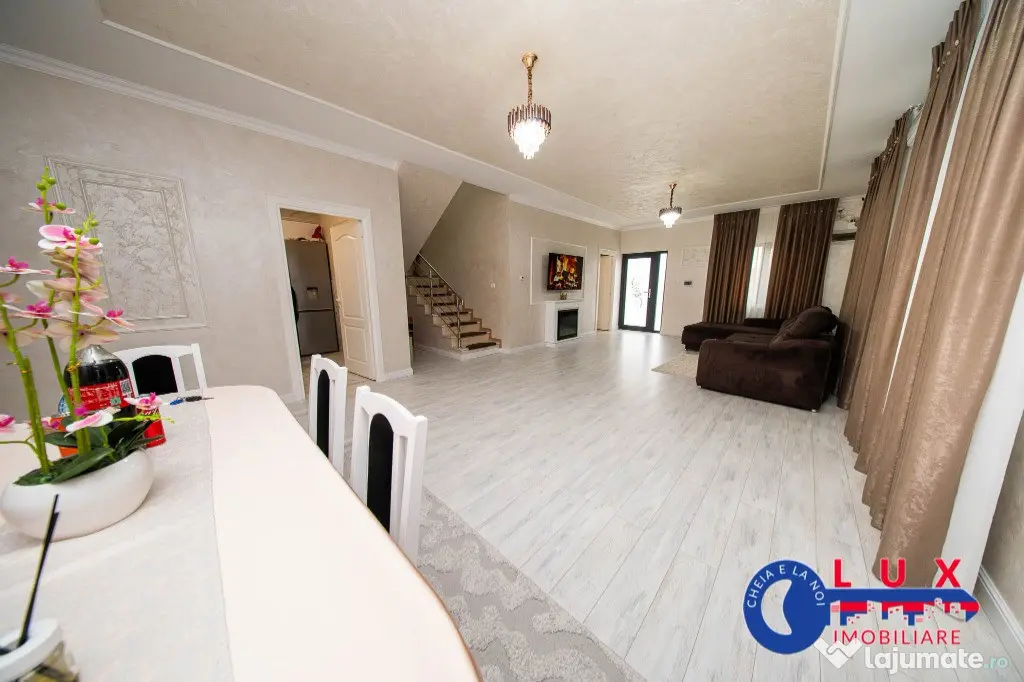 ID 6455 EXCLUSIVITATE-Vila de tip P+E - Zona 9 Mai