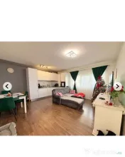 Apartament 3 camere, 65 mp+curte privata 44mp ,zona Teilor