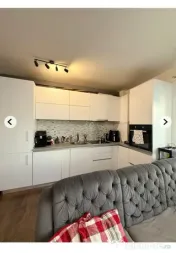 Apartament 3 camere, 65 mp+curte privata 44mp ,zona Teilor