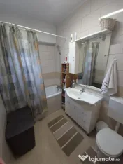 Vand apartament 3 camere 59 mp+balcon 9mp ,str Tautiului