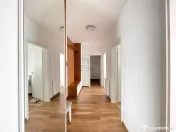 De inchiriat apartament de 2 camere si parcare subterana ... 