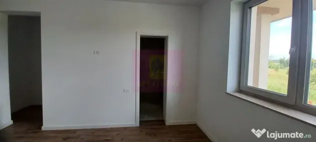 Gulia, casă nouă parter 4 camere, curte 514 mp - Gulia (Dambovita)