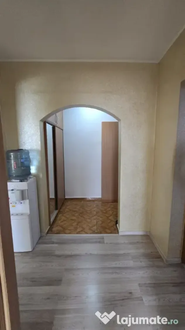 Apartament 2 camere Cf 1. Malu Rosu
