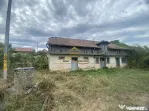 Casa batraneasca + teren de 1285 mp , Parvulesti, Bacau
