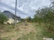 Casa batraneasca + teren de 1285 mp , Parvulesti, Bacau