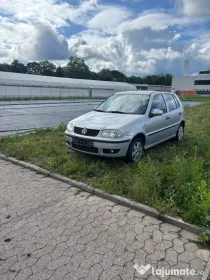 Vând Volkswagen Polo
