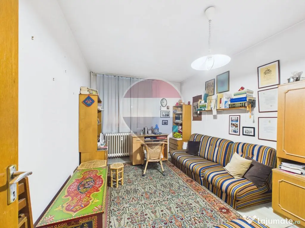 Apartament 3 camere | de vanzare | Zona Obor