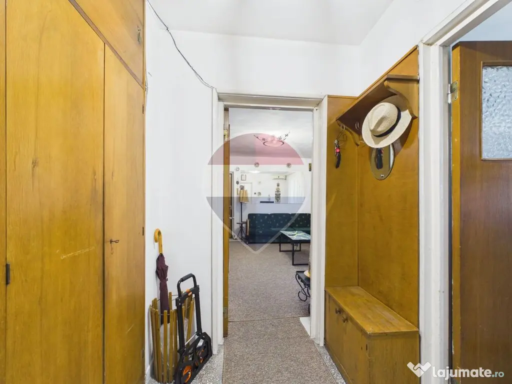 Apartament 3 camere | de vanzare | Zona Obor