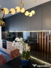 Apartament 3 camere premium, 76 mp, 2 parcari subterane, Bun 