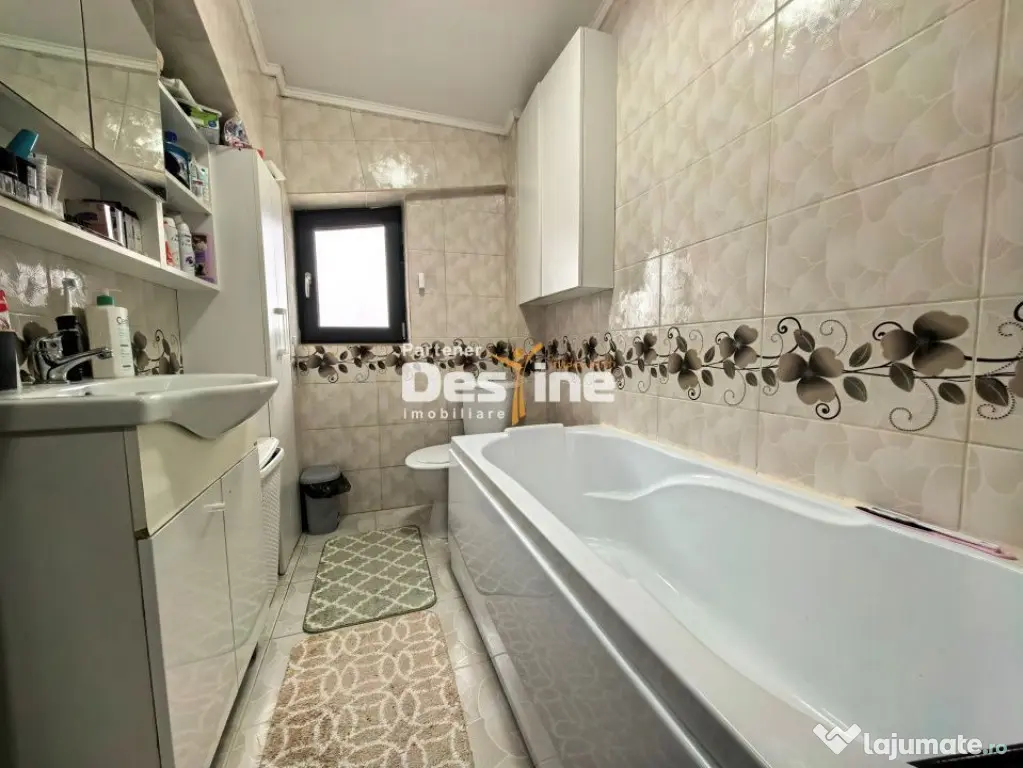 Apartament 2 camere decomandat 49 mp + balcon
