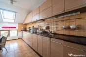 Apartament 2 camere spațios | Bloc 2007 | Parcare & chel...