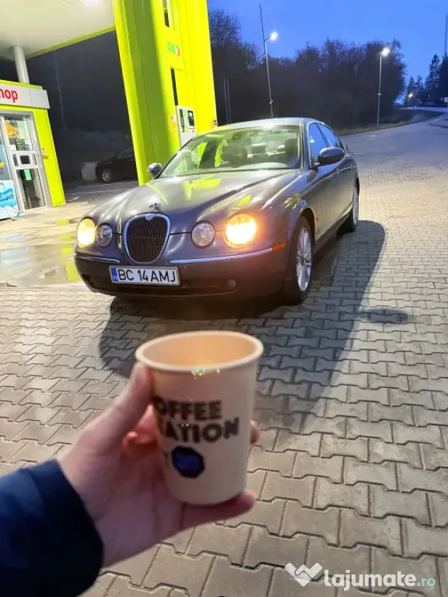 Vand  Jaguar s type executive