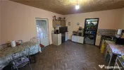Petrilova | Casa cu 4400MP Teren | 9 Incaperi | ZERO COMISIO