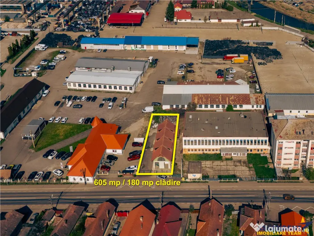 Spatiu comercial, depozit, birouri, acces facil, pozitie rem