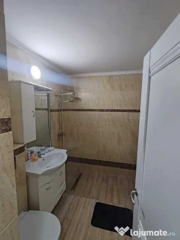 Apartament 2 camere, etajul 4, Zona Crucea Garii