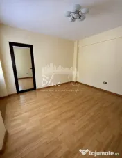 Apartament 3 camere situat pe Bd. Tomis- Sala Sporturilor