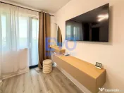 Apartament 1 camera, prima , loc de parcare, zona Hlincea 