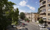 Ultracentral | 3 Camere | 3 Balcoane | Universitate – Pia? 