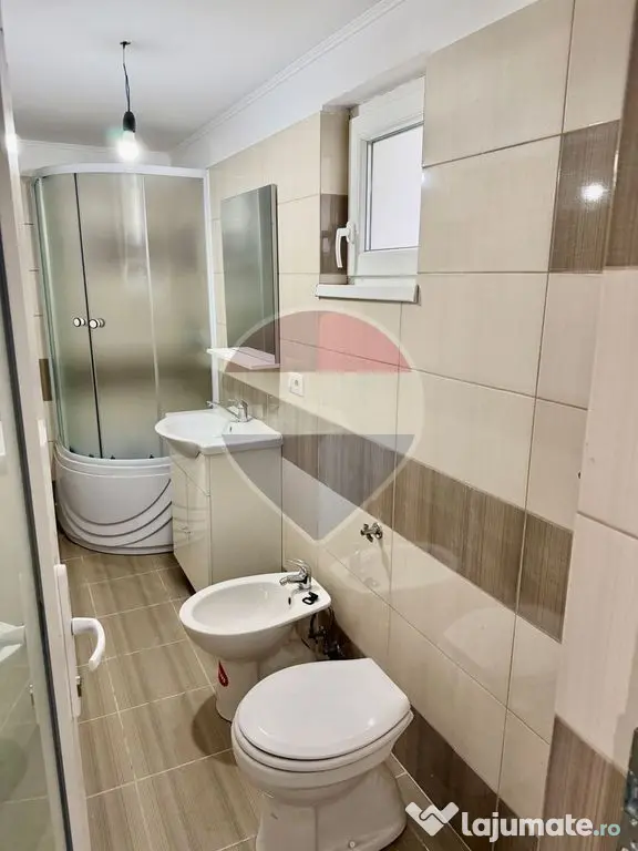 Casă cu 2 camere de vânzare Jaristea