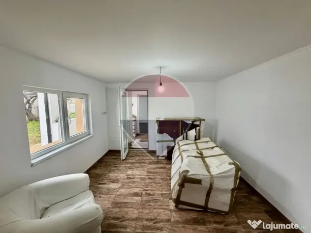 Casă cu 2 camere de vânzare Jaristea
