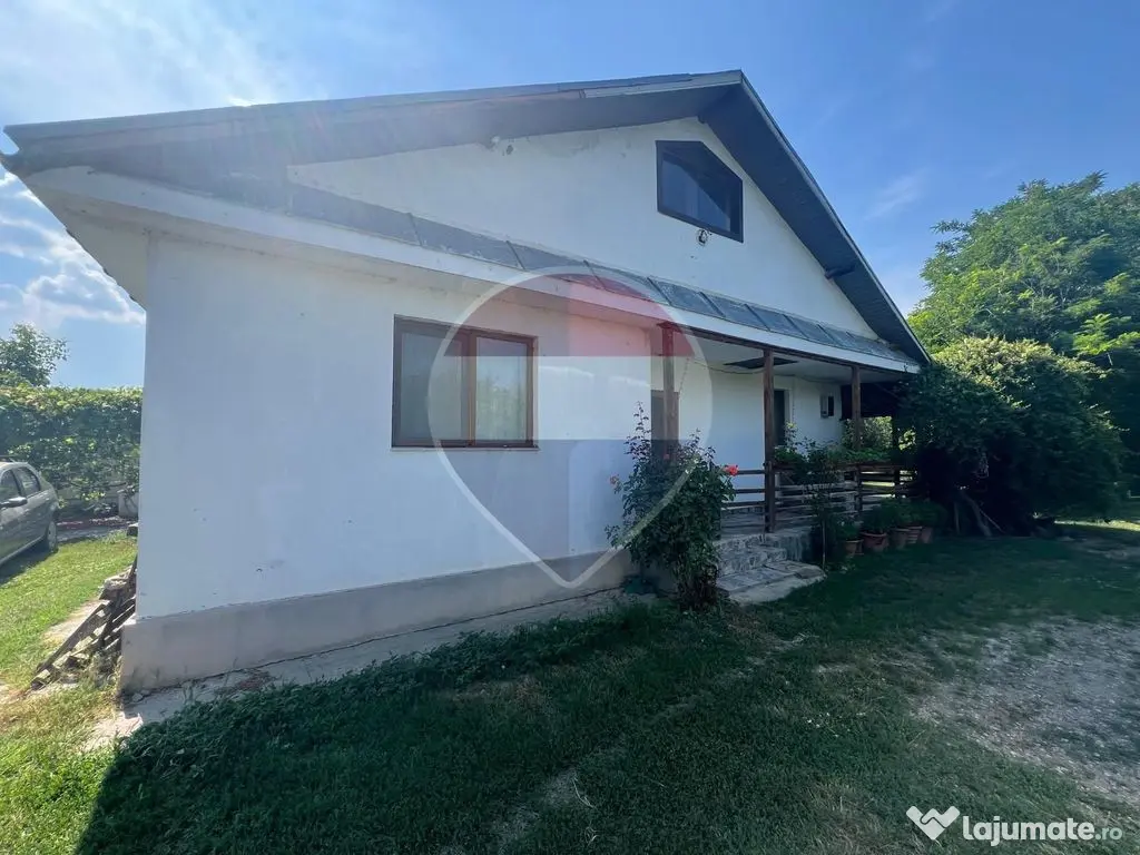 Casă 3 camere Podul Zamfirei - drumul Suraii