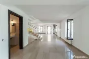 Clădire versatilă de închiriat în zona Teilor