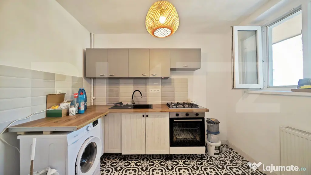 Apartament 2 camere, 45 mp, zona 1 Decembrie, langa parc