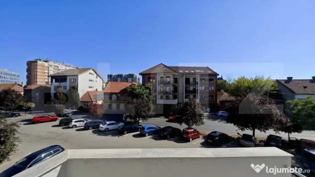 Apartament 2 camere, 45 mp, zona 1 Decembrie, langa parc