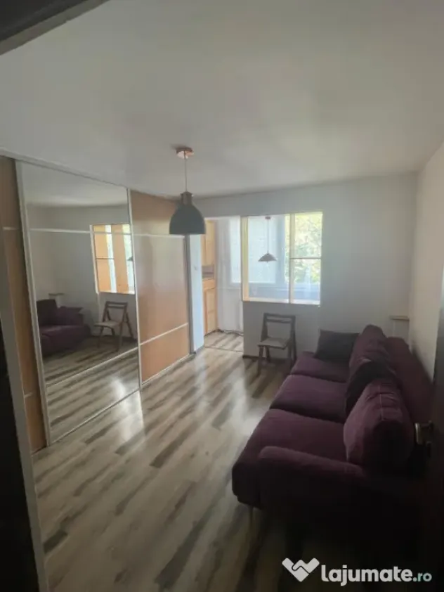 Apartament cu 2 camere, modern și primitor, ideal pentru î