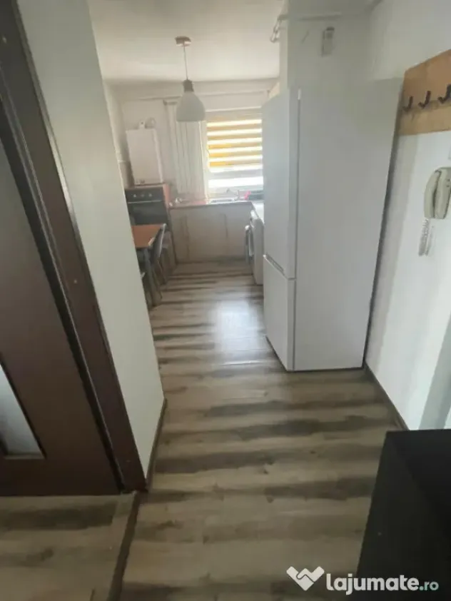 Apartament cu 2 camere, modern și primitor, ideal pentru î