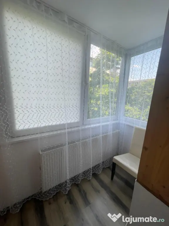 Apartament cu 2 camere, modern și primitor, ideal pentru î