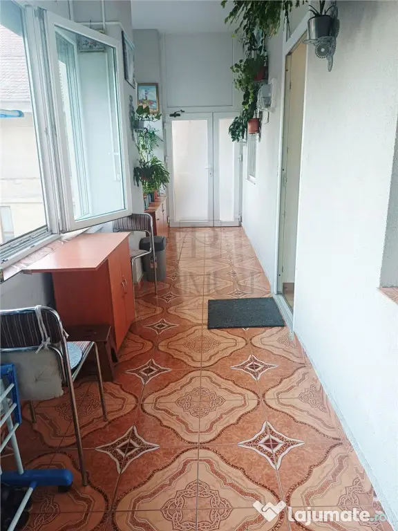 IOSEFIN - RENOVAT - 3 CAMERE - ETAJ 1 - CURTE - CENTRALA PRO