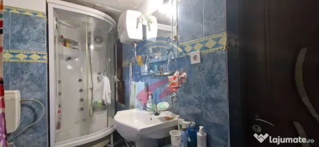 Casă parter cu teren generos de 595 mp, în Șimnicul de...