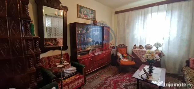 Casă parter cu teren generos de 595 mp, în Șimnicul de...