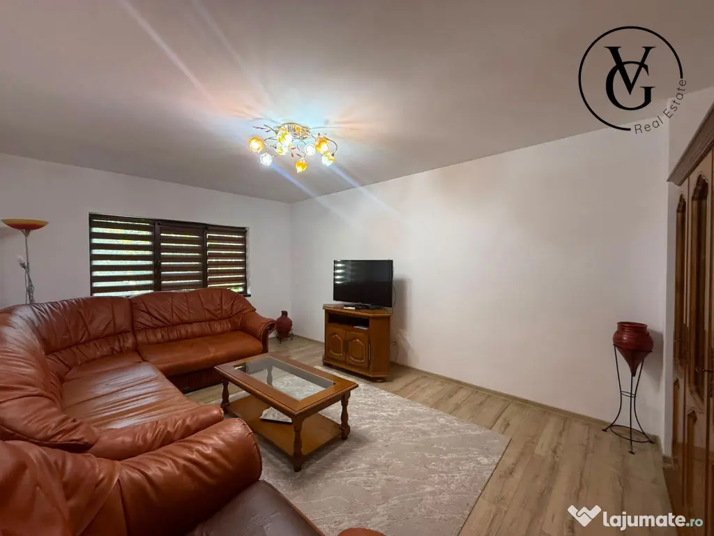 Apartament 3 camere | Decomandat | Zona Faleza Nord